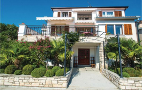 Nice Apartment In Rabac With Kitchen
